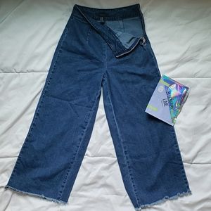 🦋 Forever 21 HIGH WAIST SIDE-ZIP DENIM JEANS